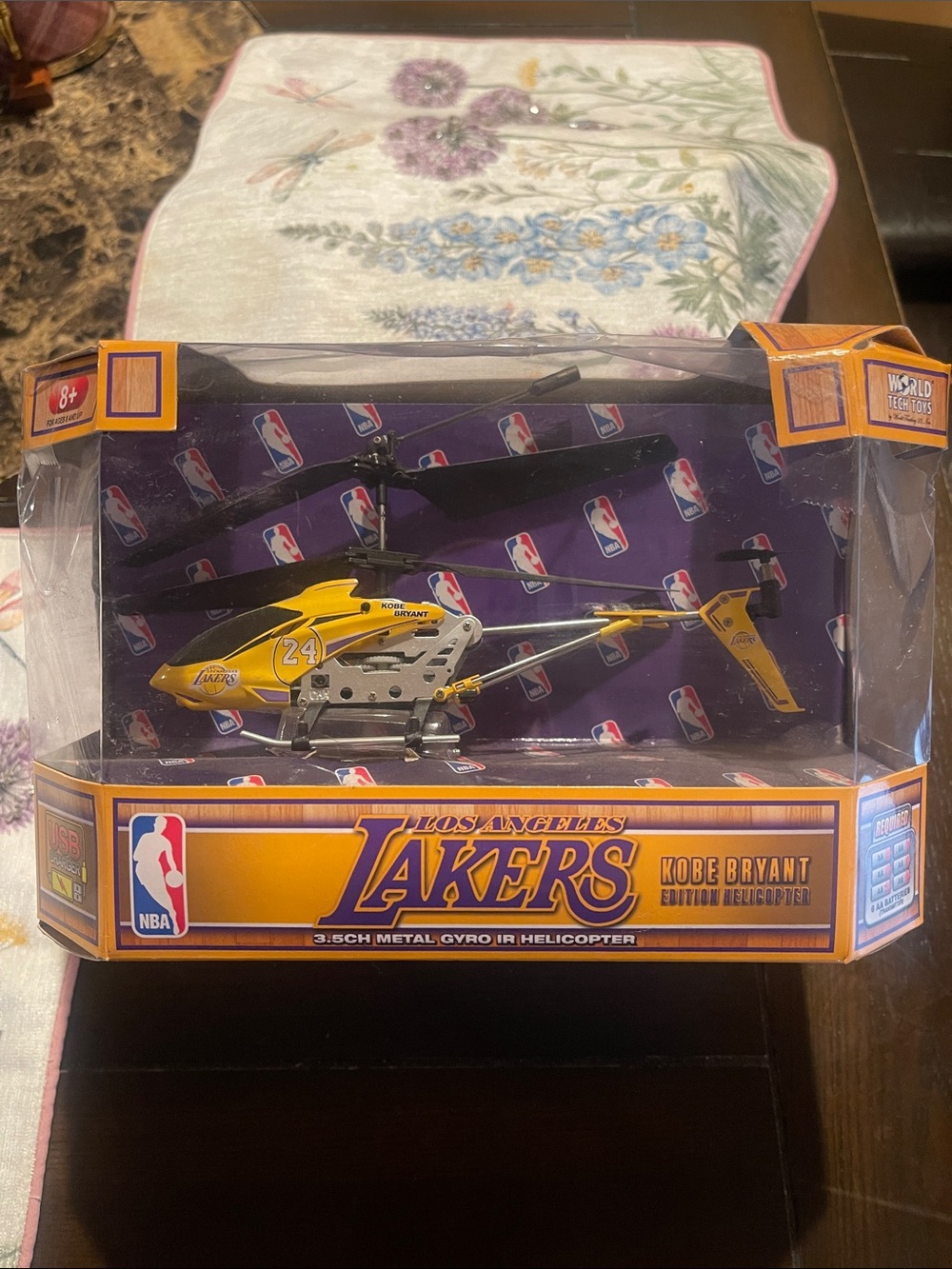 Los Angeles Lakers Kobe Bryant Yellow Metal Helicopter